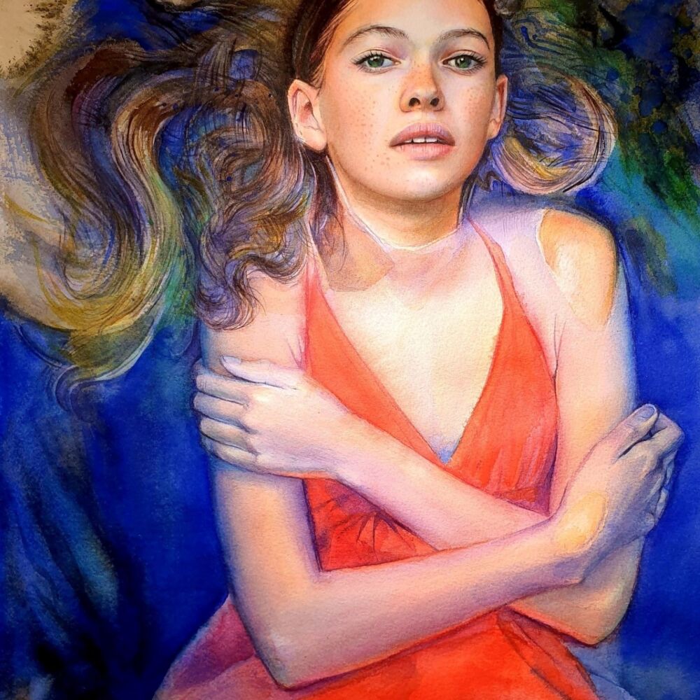 Ung kvinna med långt hår och orange klänning. Akvarellmålning