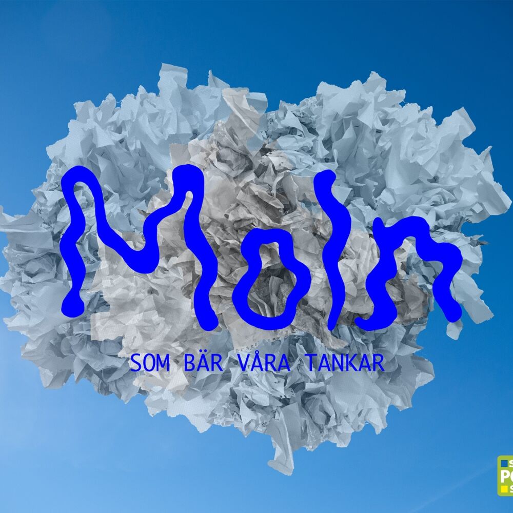 Pappersmoln med ordet Moln skrivet över